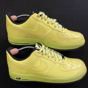 Nike Air Force 1